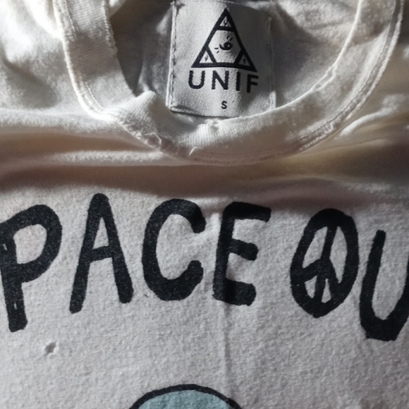 COPY - Unif - Picture 2 of 2